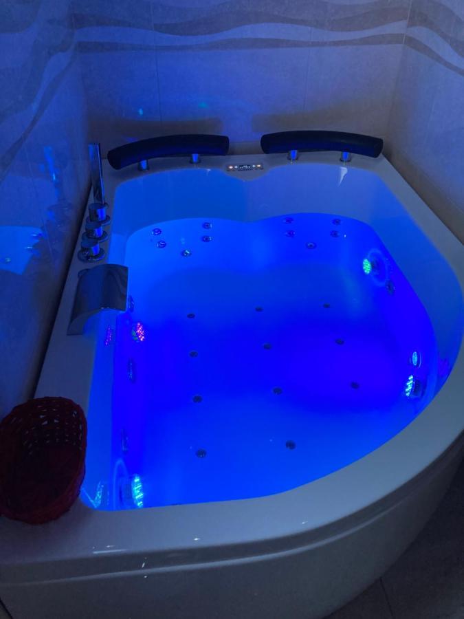B&B La Reggia Di Rihanna Spa Казерта Екстер'єр фото