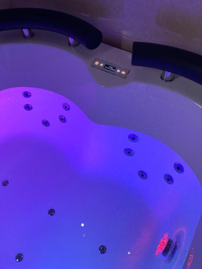 B&B La Reggia Di Rihanna Spa Казерта Екстер'єр фото