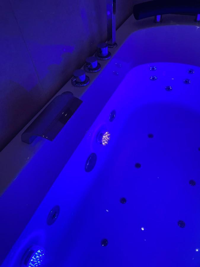 B&B La Reggia Di Rihanna Spa Казерта Екстер'єр фото